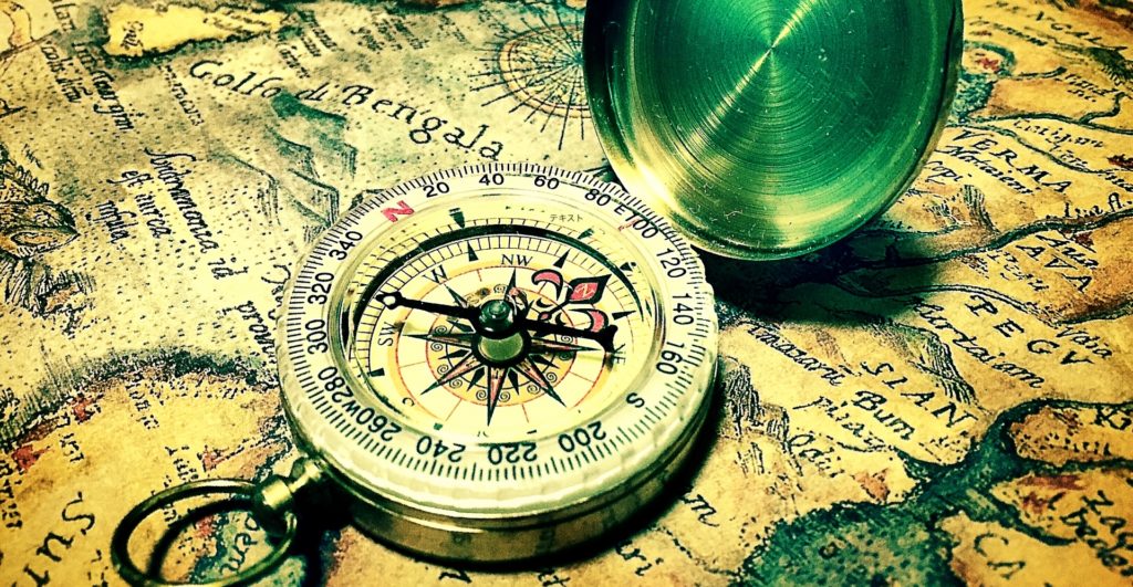 羅針盤と地図
